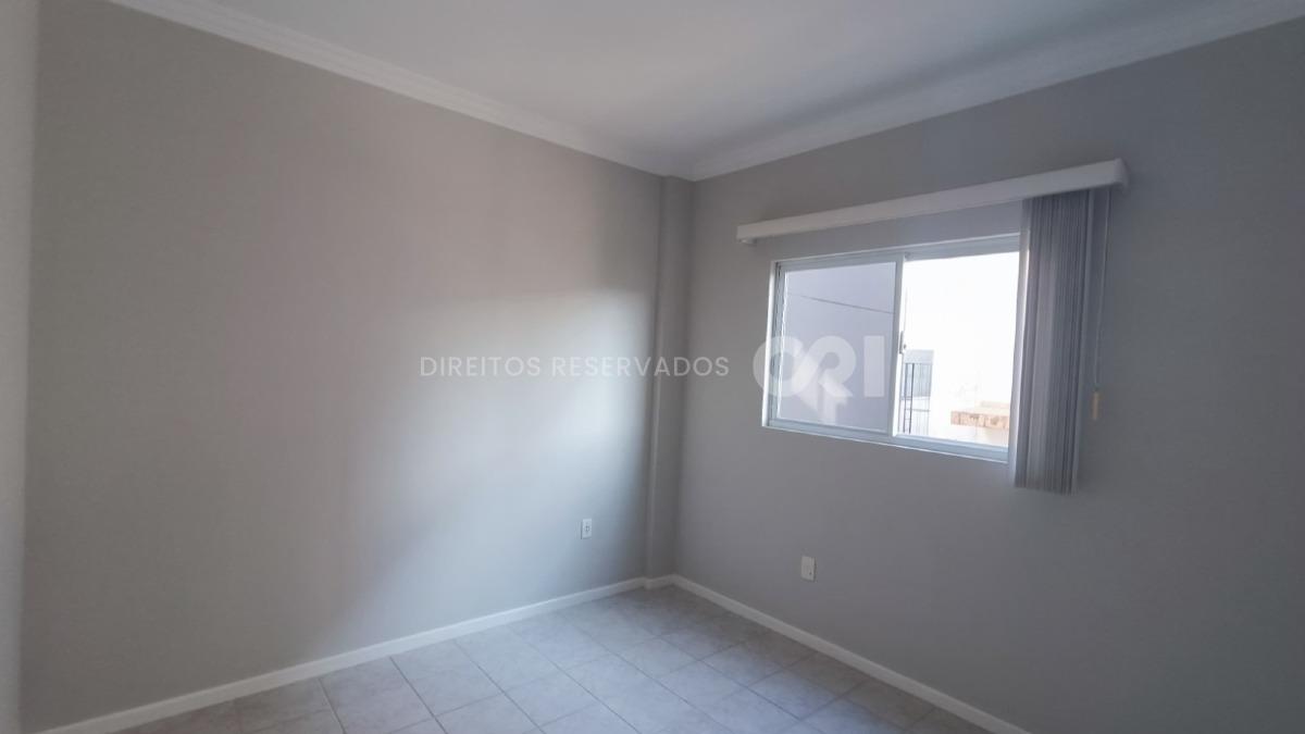 Apartamento com 2 quartos no Edifício Rubi no bairro Nações em Balneário Camboriú
