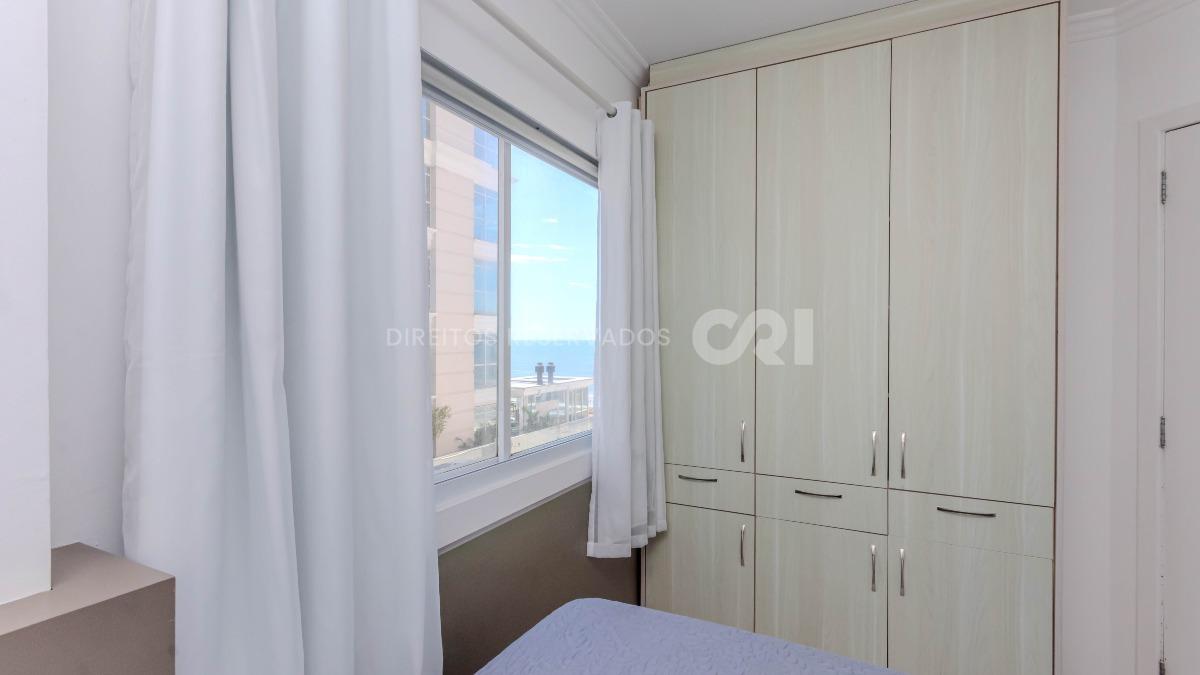 Apartamento no Edifício Marquês de Olinda no Centro de Balneário Camboriú