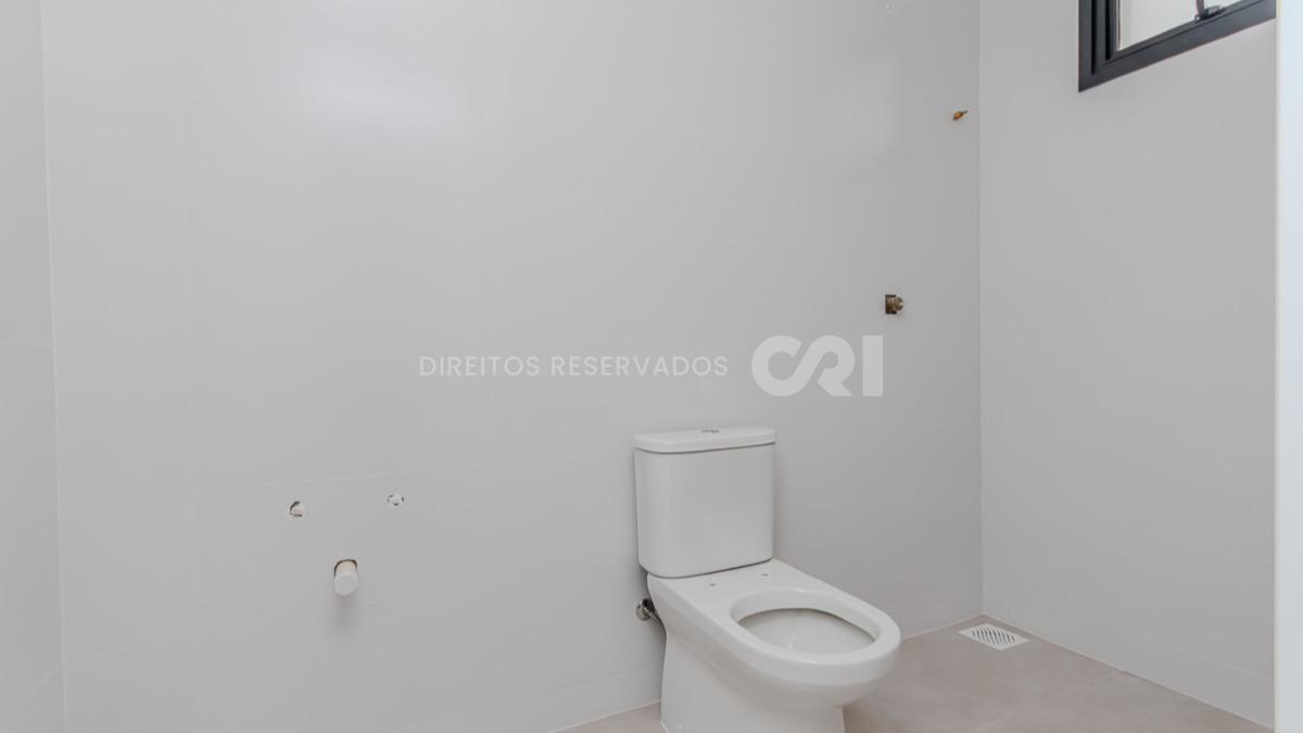 Apartamento  com 3 suítes no Fiori Del Mare na Meia Praia em Itapema