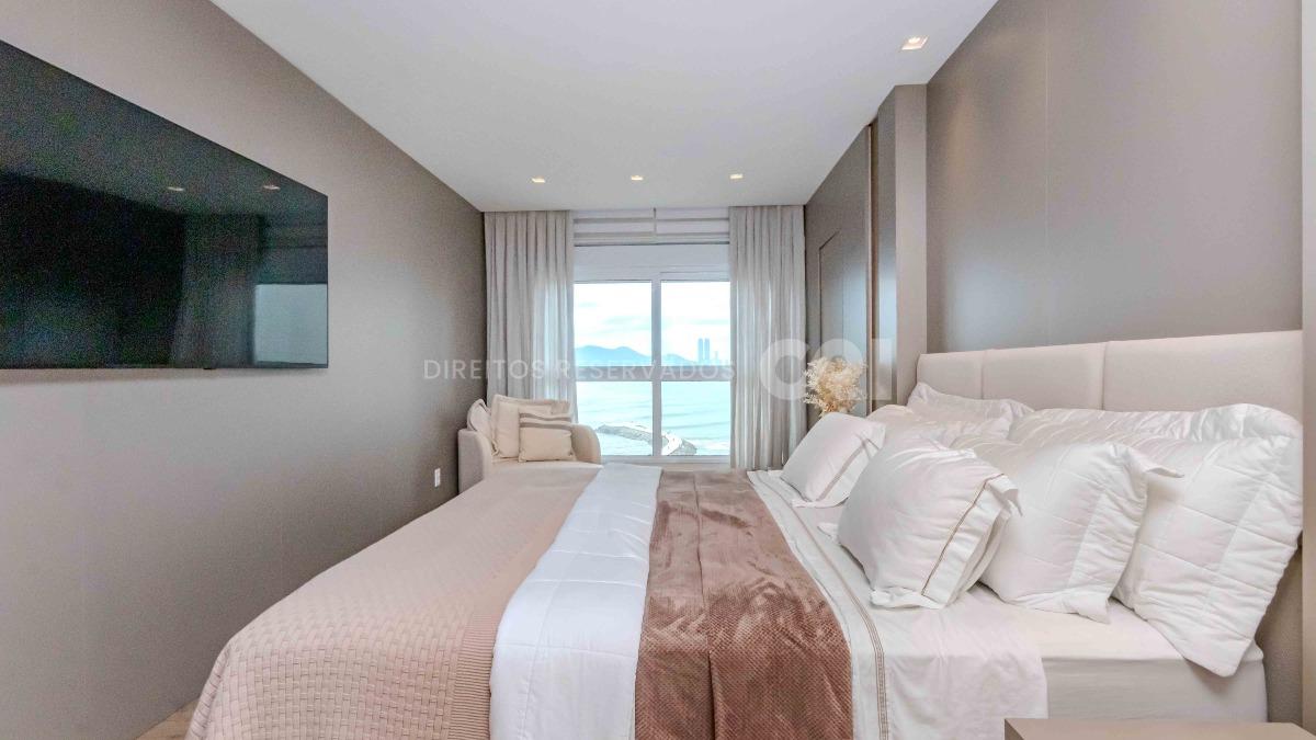 COPA: Apartamento com 3 suítes no Santé Boutique Residence no Bairro Pioneiros em Balneário Camboriú