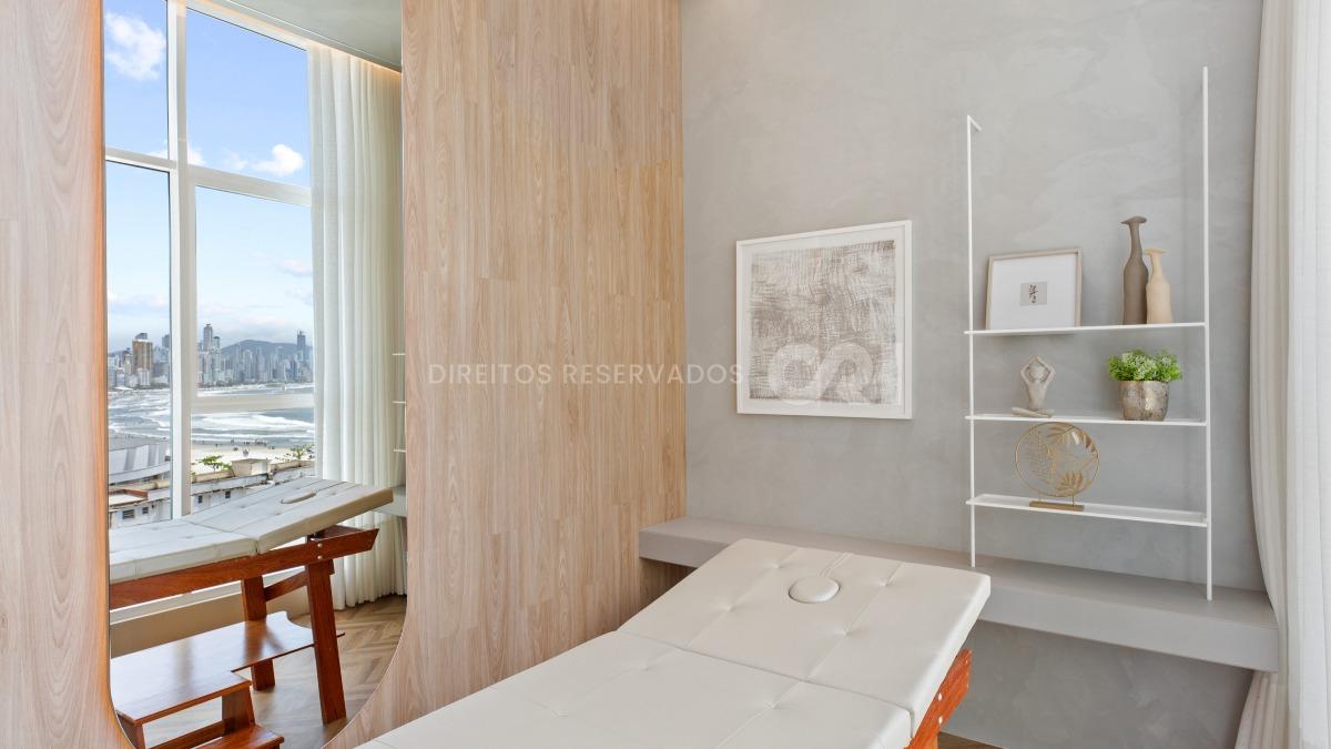 Apartamento com 4 Suítes no Skyline Tower na Barra Norte de Balneário Camboriú
