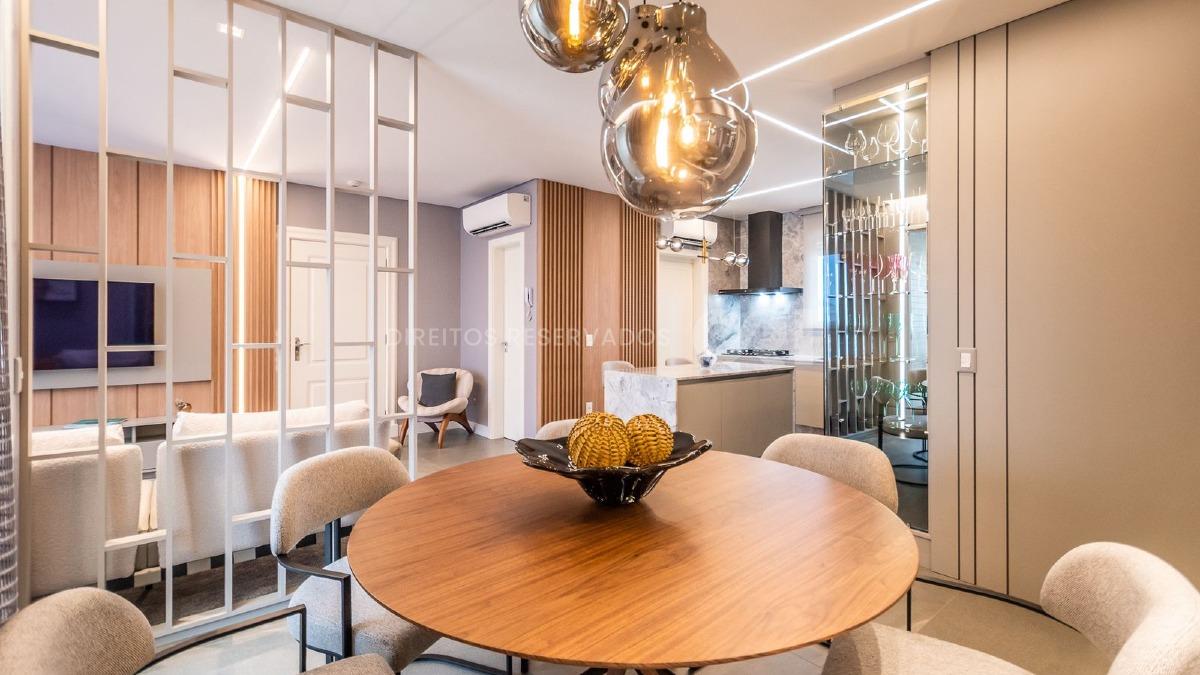 Apartamento com 3 suítes no Edifício Hamptons Village na Barra Sul de Balneário Camboriú