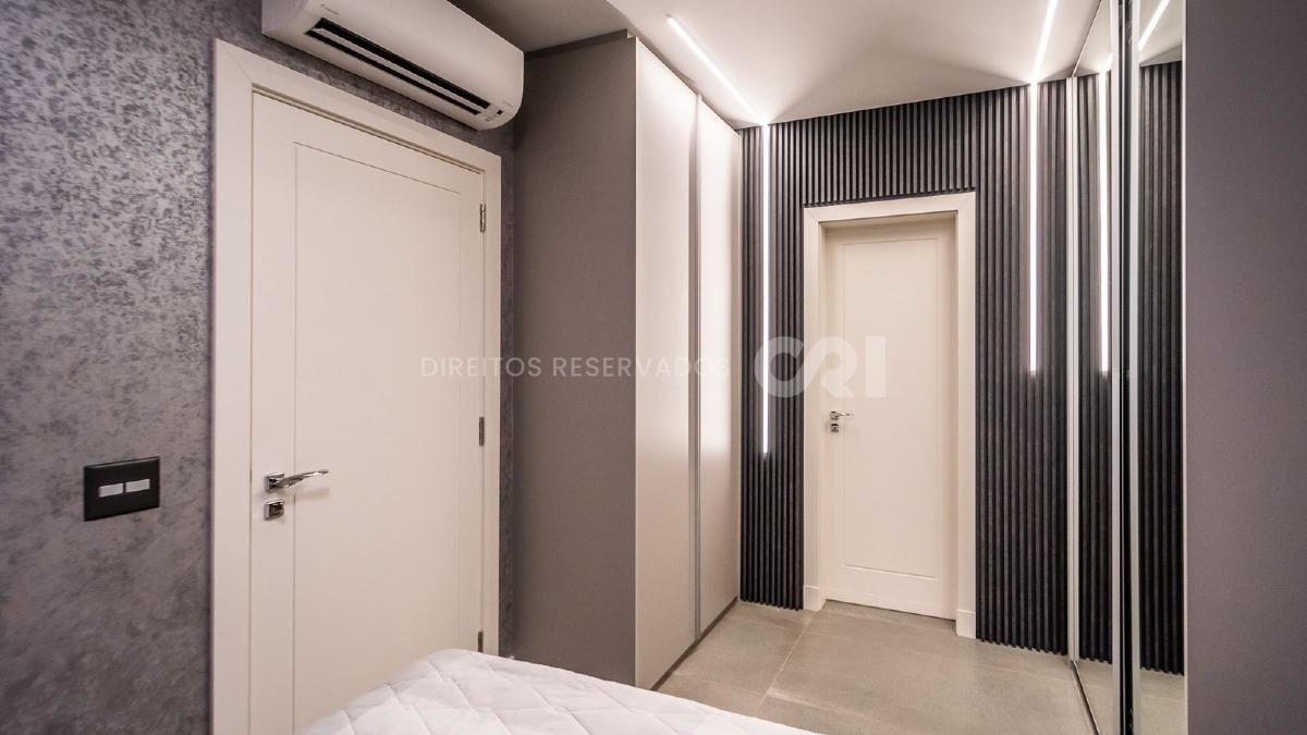 Apartamento com 3 suítes no Edifício Hamptons Village na Barra Sul de Balneário Camboriú