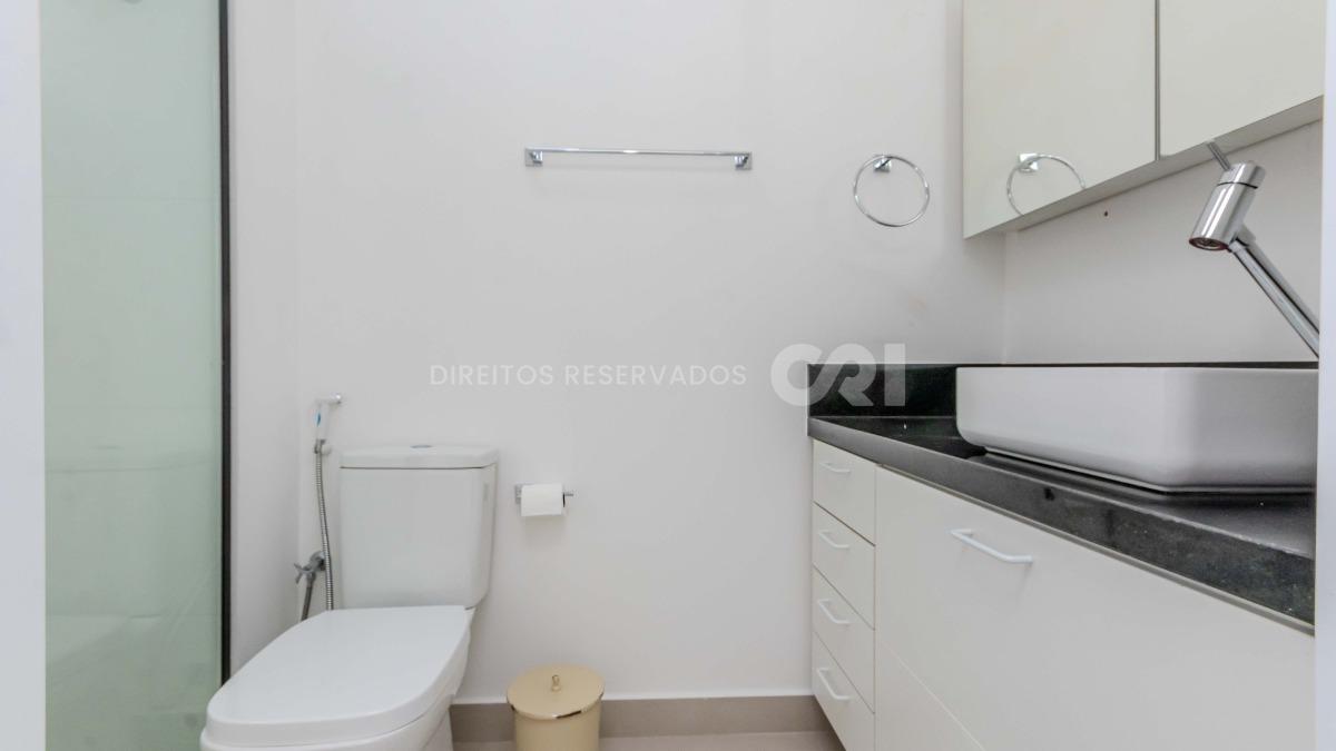 Apartamento com 3 suítes no Edifício Tierra del Sol no Centro de Balneário Camboriú