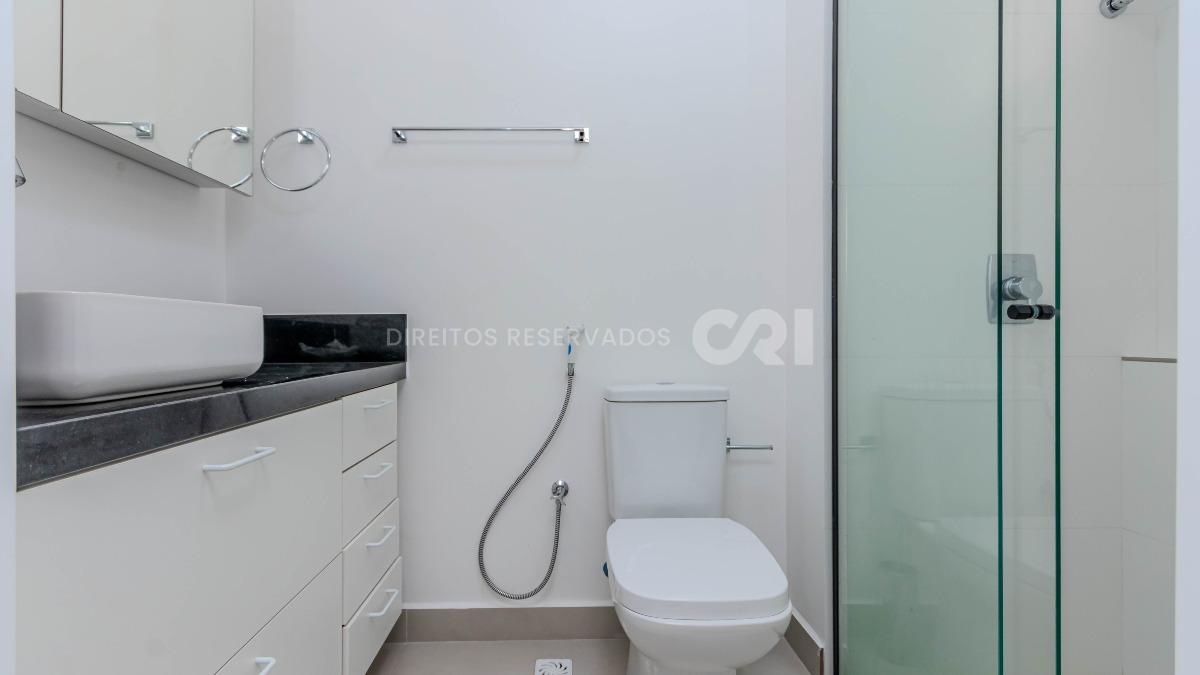 Apartamento com 3 suítes no Edifício Tierra del Sol no Centro de Balneário Camboriú