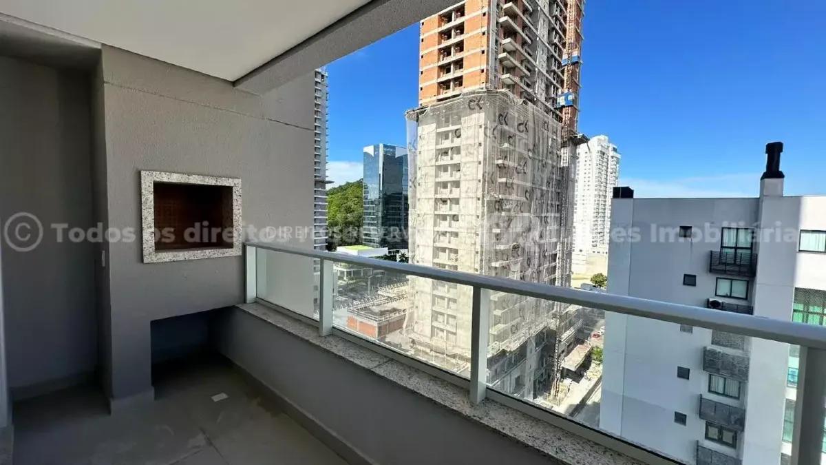 Apartamentos com 2 quartos no Edifício Duo na Praia Brava de Itajaí