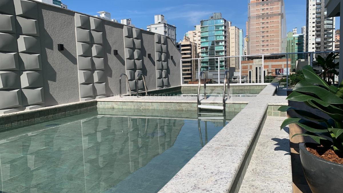 Apartamento com 2 Quartos no Place D' France no bairro Morretes em Itapema