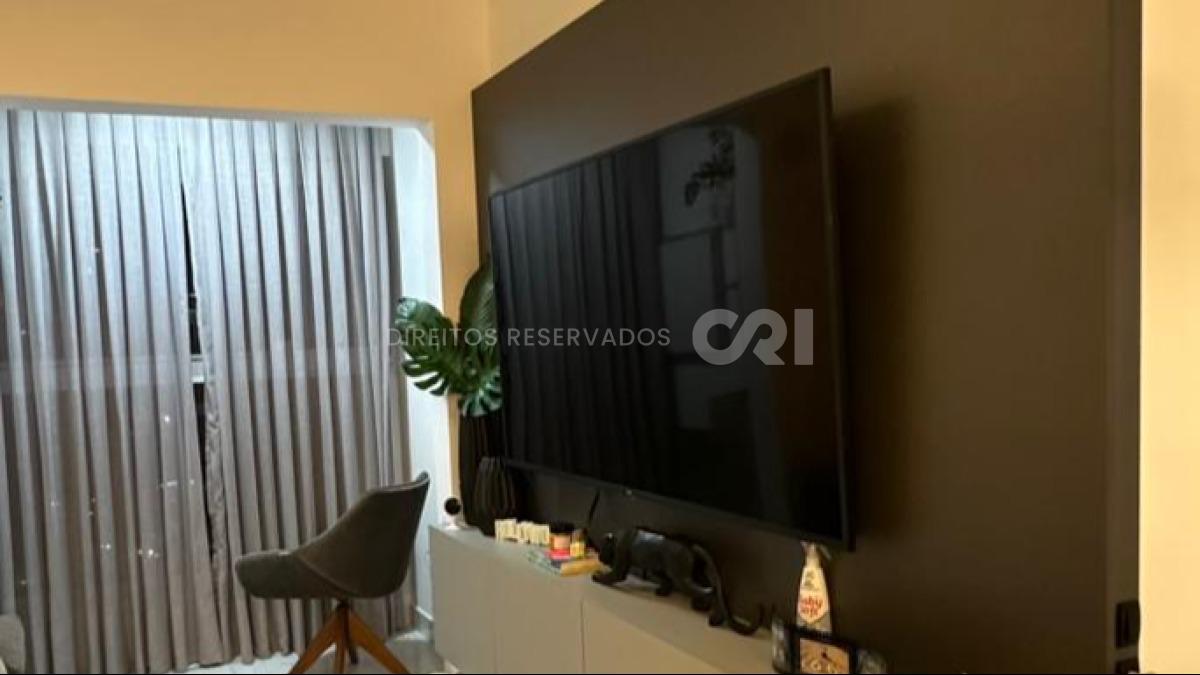 Apartamento com 2 Quartos no Place D' France no bairro Morretes em Itapema