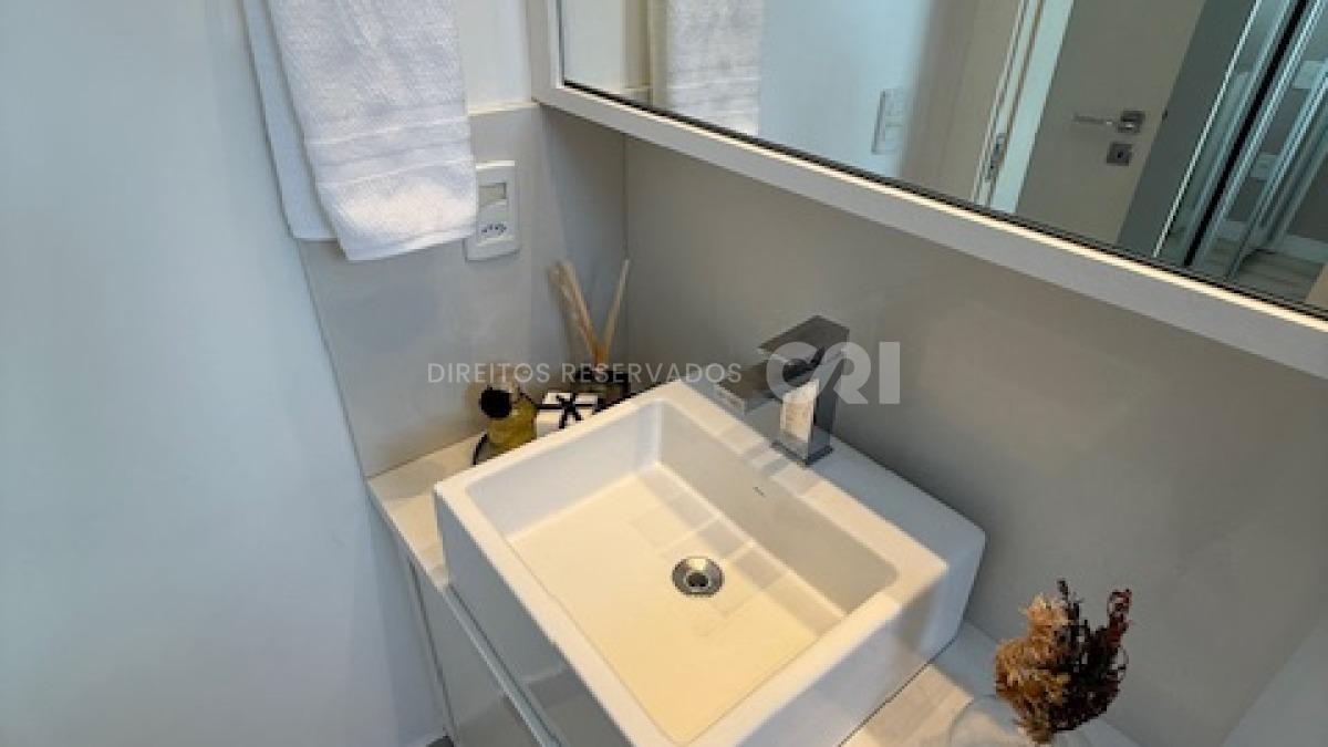 Apartamento com 3 suítes no Cartagena Residence no Centro de Balneário Camboriú