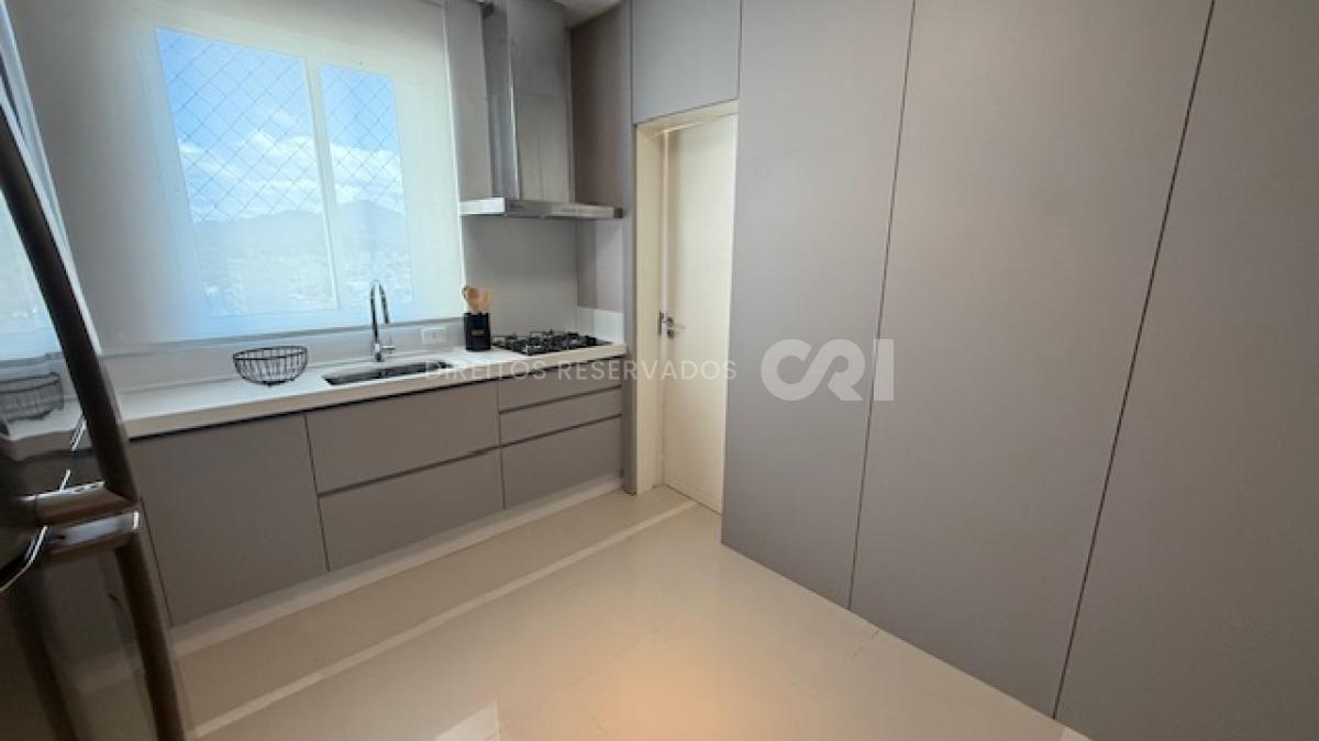 Apartamento com 3 suítes no Cartagena Residence no Centro de Balneário Camboriú