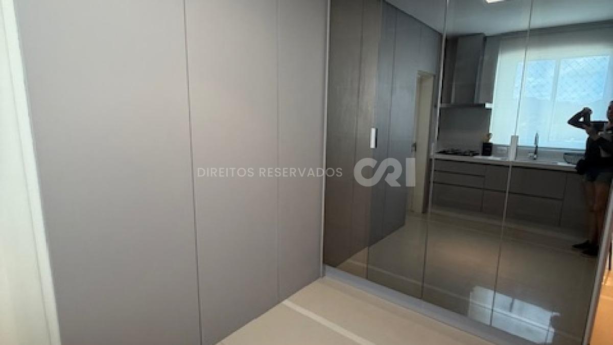 Apartamento com 3 suítes no Cartagena Residence no Centro de Balneário Camboriú