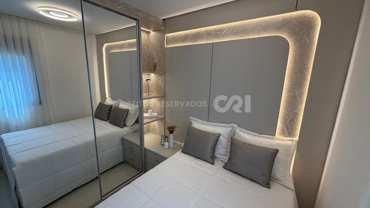 Apartamento com 3 suítes no Boulevard Brasil no Centro de Balneário Camboriú