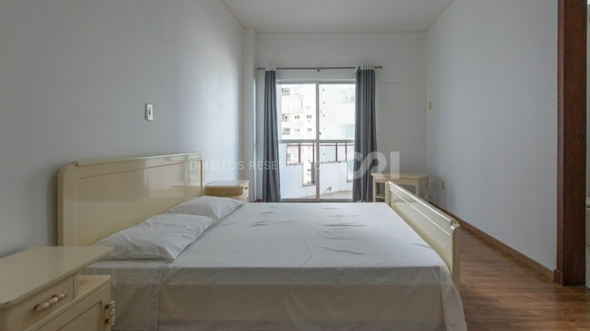 Apartamento com 3 suítes no Notre Dame na Barra Sul de Balneário Camboriú