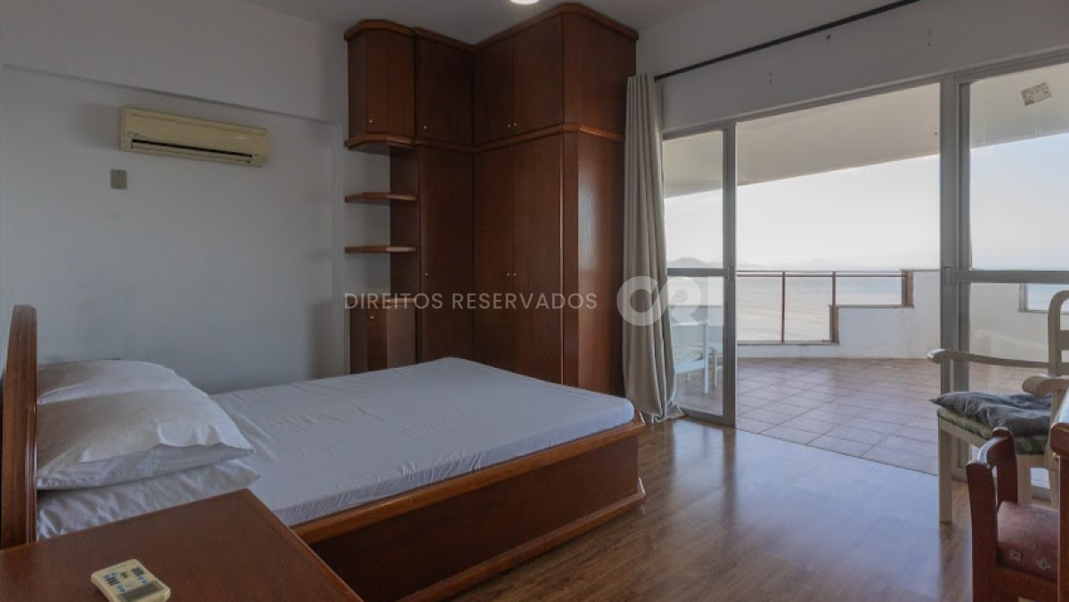 Apartamento com 3 suítes no Notre Dame na Barra Sul de Balneário Camboriú