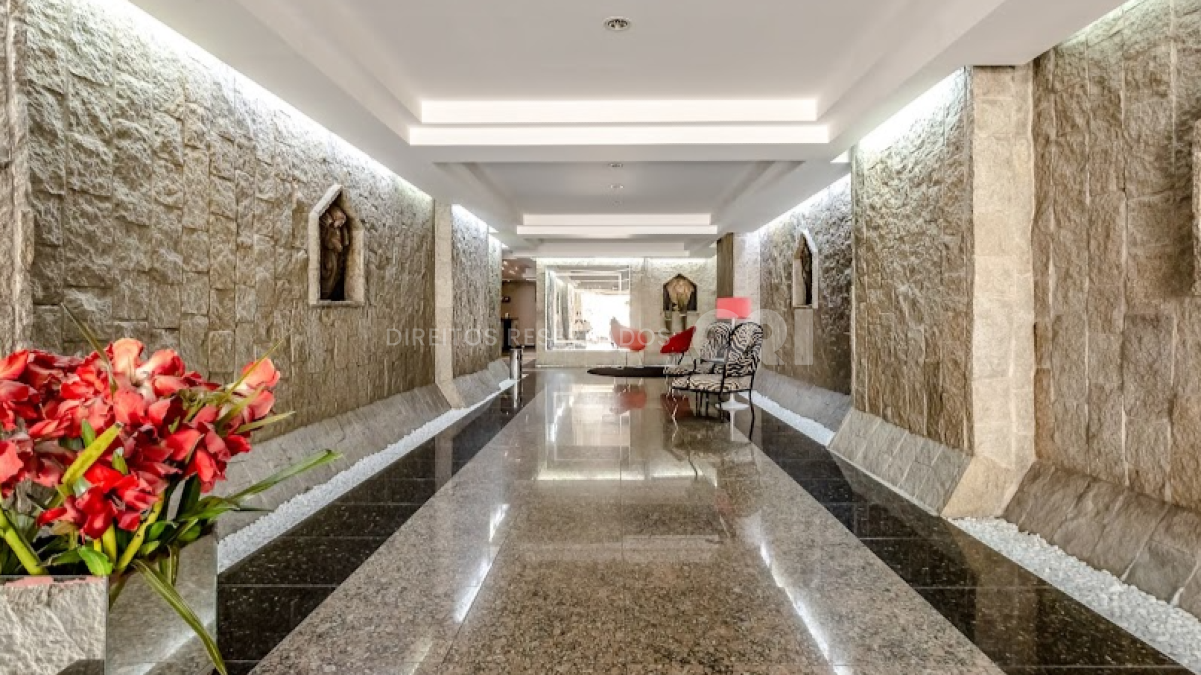 Apartamento com 3 suítes no Notre Dame na Barra Sul de Balneário Camboriú