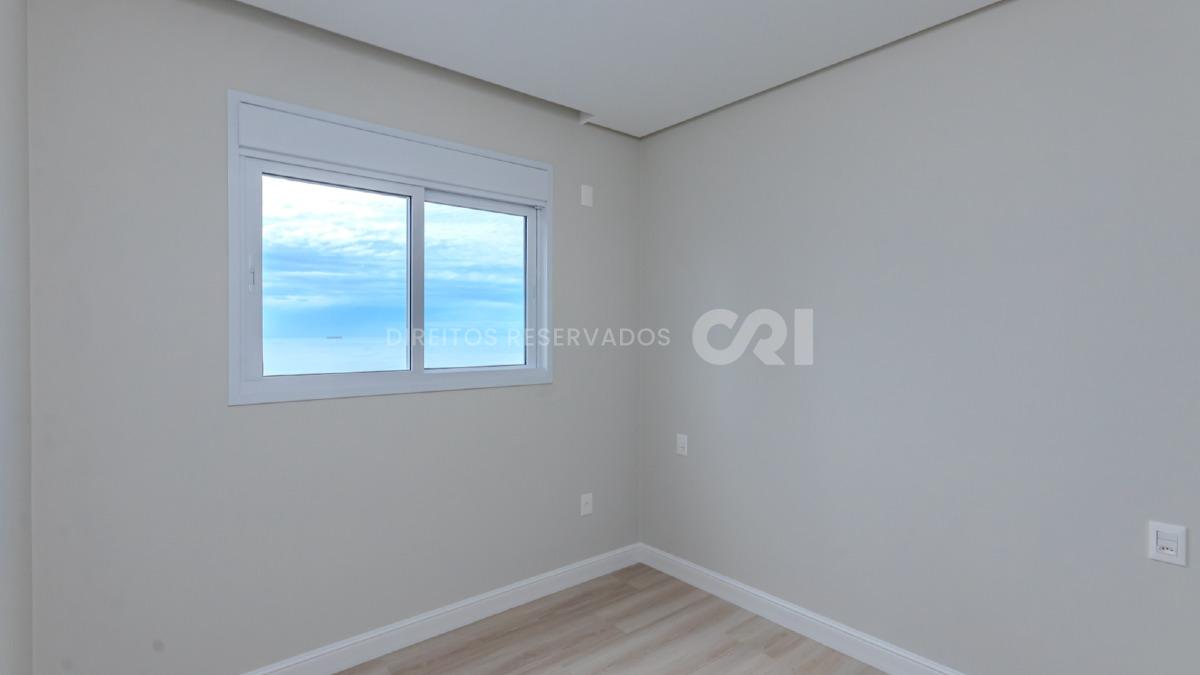 Apartamento com 4 suítes no La Belle Tour no Centro de Balneário Camboriú