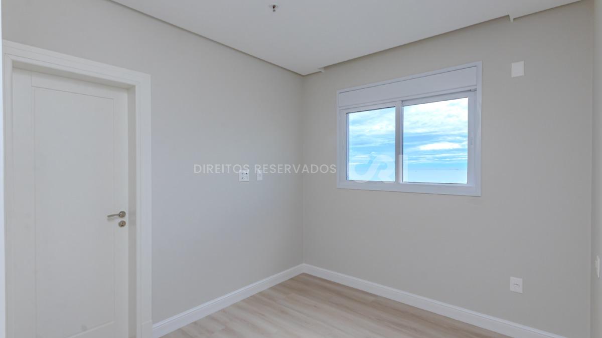Apartamento com 4 suítes no La Belle Tour no Centro de Balneário Camboriú