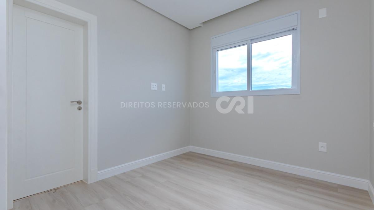 Apartamento com 4 suítes no La Belle Tour no Centro de Balneário Camboriú