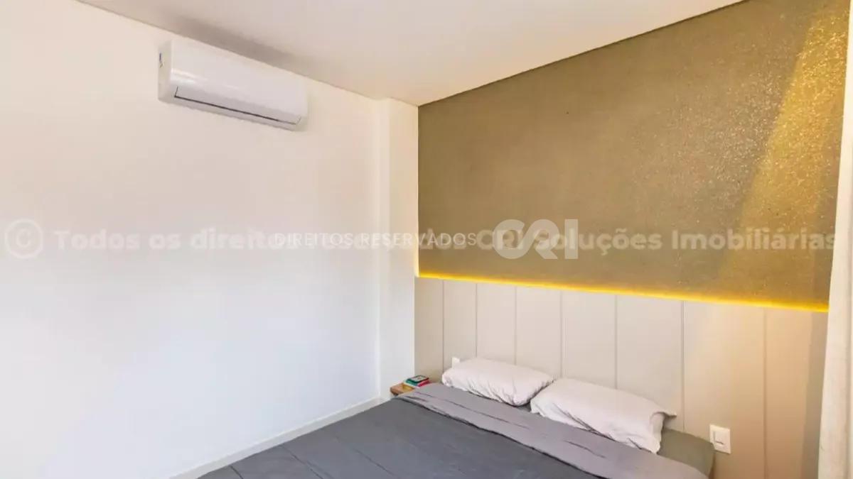Cobertura com 4 suítes no Edifício Dresden no Centro de Balneário Camboriú
