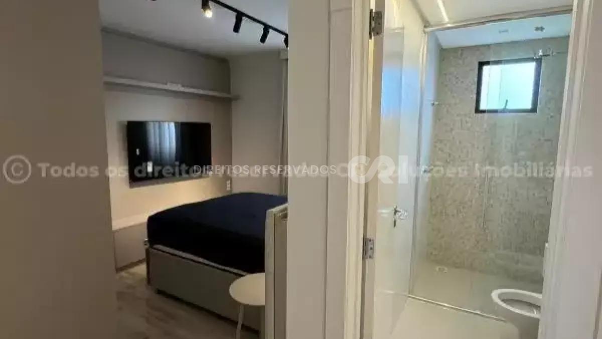 Apartamento com 3 suítes no Edifício Merithamon no Centro de Balneário Camboriú