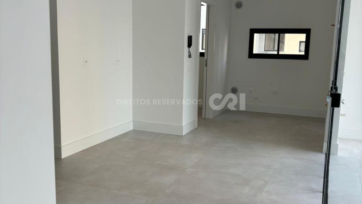 Apartamento com 3 Suítes, 132m² no Fiori Del Mare na Meia Praia em Itapema