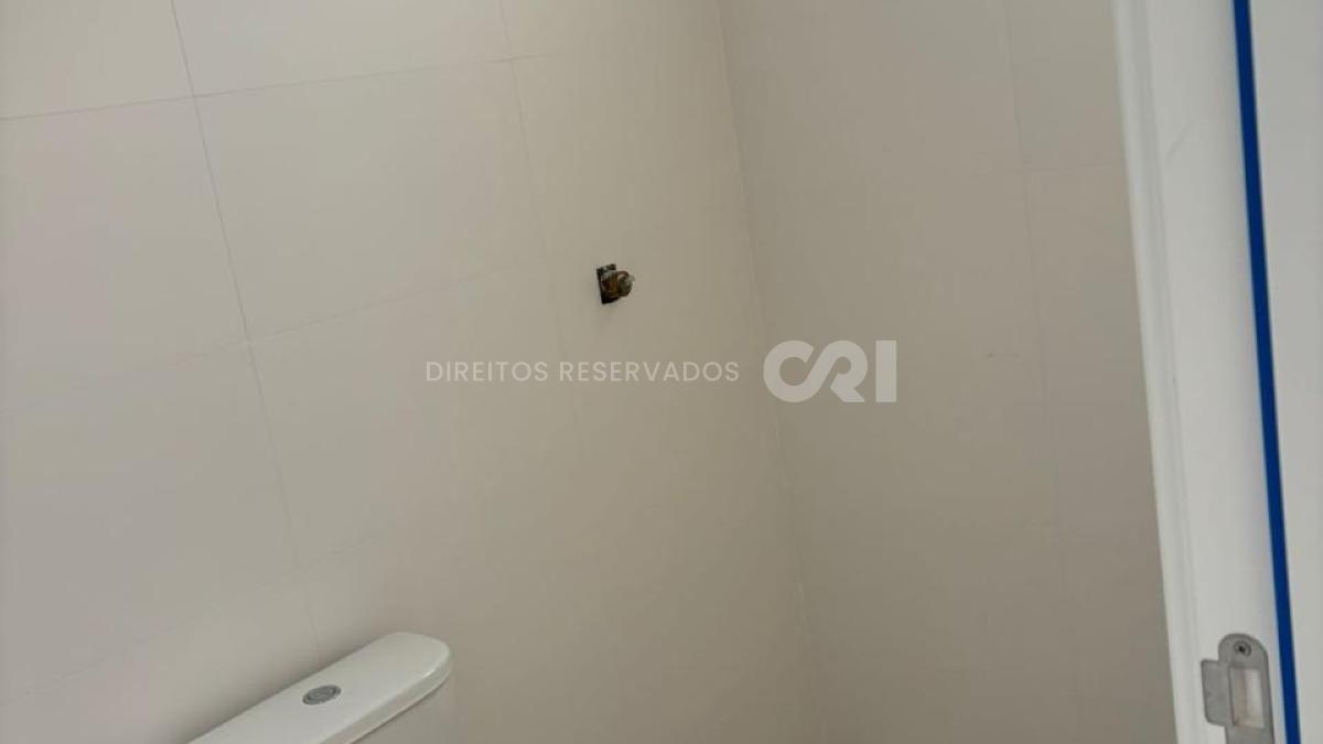 Apartamento com 3 Suítes, 132m² no Fiori Del Mare na Meia Praia em Itapema