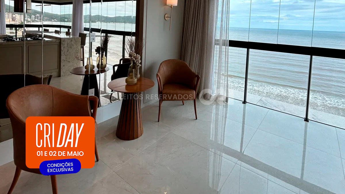 CRI Day: Apartamento com 4 suítes no Cartier Residence na Meia Praia em Itapema