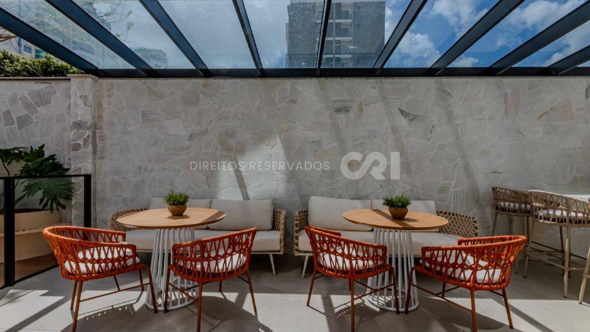 Apartamento duplex com 3 quartos no Edifício Brava Select na Praia Brava em Itajaí