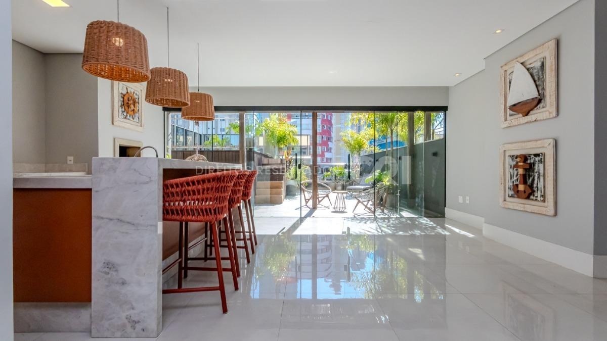Apartamento garden com 3 suítes no Argos Residence no Centro de Balneário Camboriú