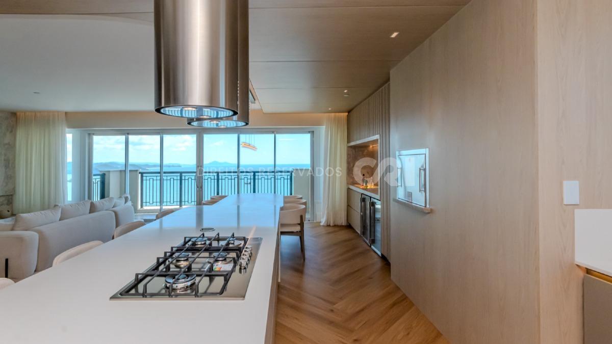 Apartamento com 5 suítes no Aurora Exclusive Home na Barra Sul em Balneário Camboriú