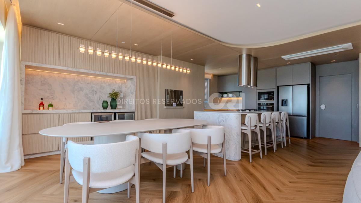 Apartamento com 5 suítes no Aurora Exclusive Home na Barra Sul em Balneário Camboriú