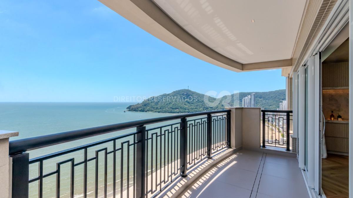 Apartamento com 5 suítes no Aurora Exclusive Home na Barra Sul em Balneário Camboriú