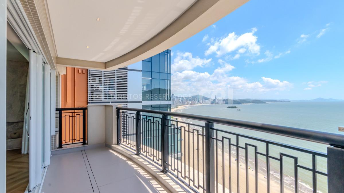 Apartamento com 5 suítes no Aurora Exclusive Home na Barra Sul em Balneário Camboriú