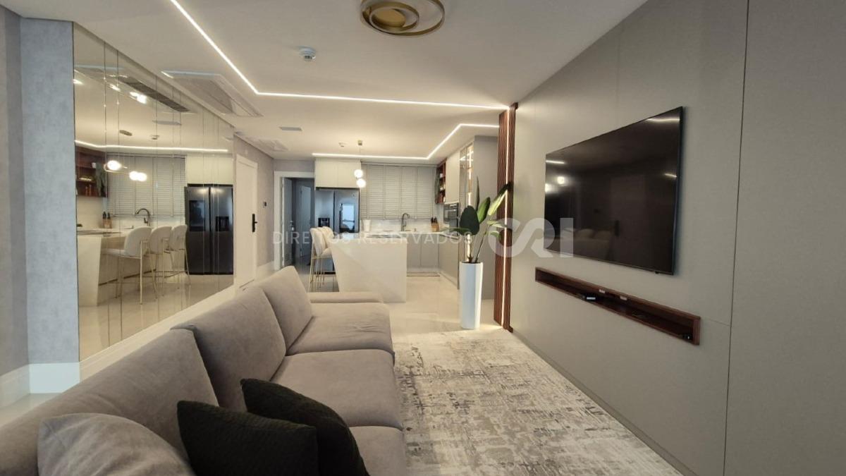 Apartamento com 4 Suítes no One Tower na Barra Sul, Balneário Camboriú