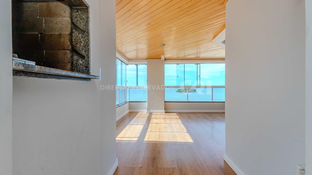 Apartamento com 3 suítes no Edifício Comendador Pietro Zanella Centro Balneário Camboriú