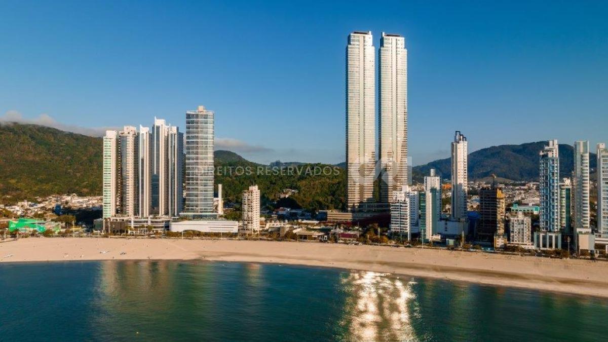 Apartamento com 4 suítes no Yachthouse by Pininfarina na Barra Sul, Balneário Camboriú