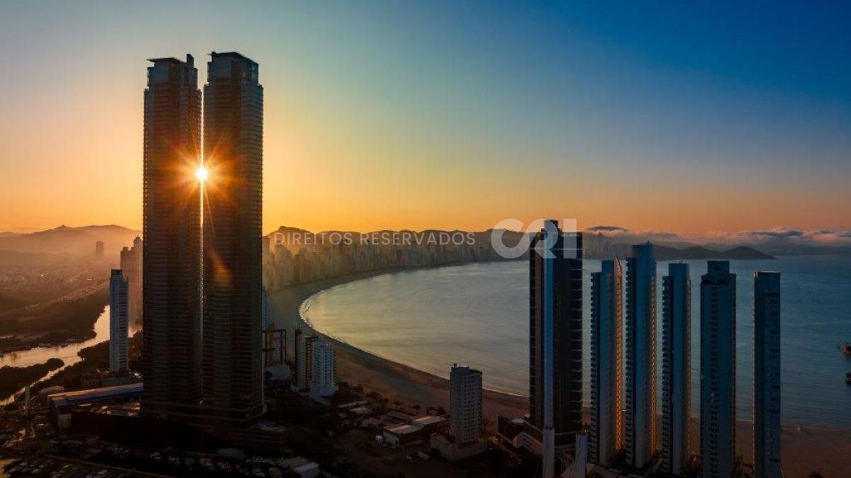 Apartamento com 4 suítes no Yachthouse by Pininfarina na Barra Sul, Balneário Camboriú