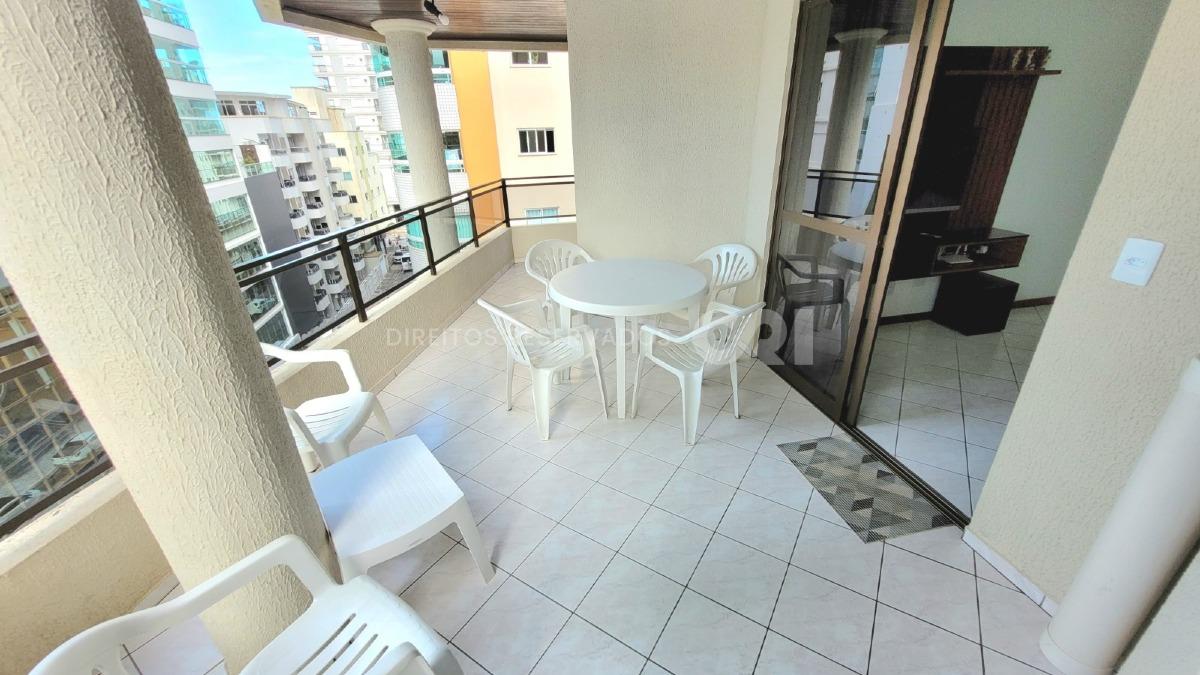 Apartamento com 3 dormitórios sendo 1 suíte Cidade Campos Novos na Meia Praia, Itapema