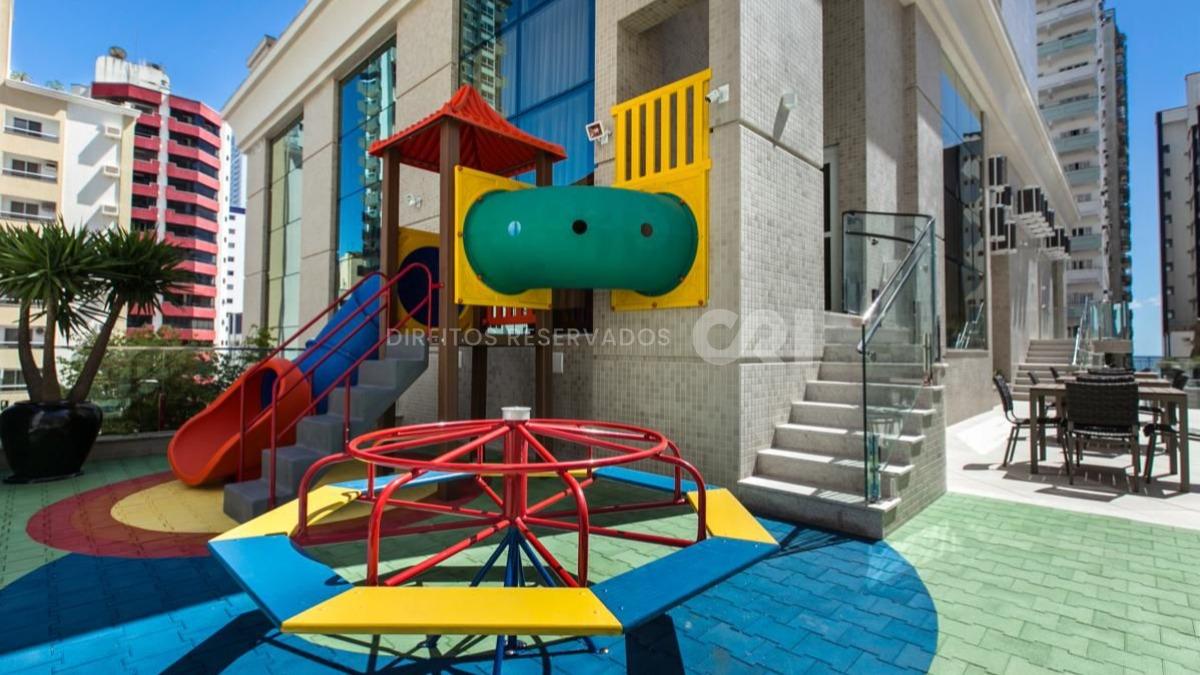 Apartamento com 4 Suítes no Parigi Residenza no Centro de Balneário Camboriú
