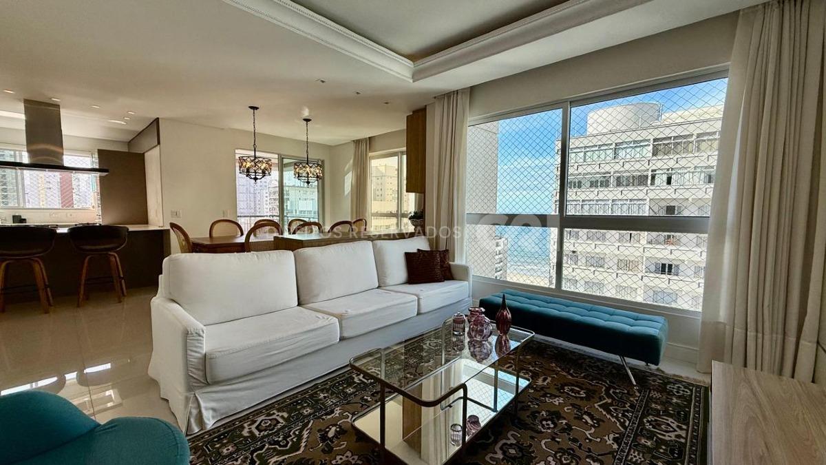 Apartamento com 4 Suítes no Parigi Residenza no Centro de Balneário Camboriú