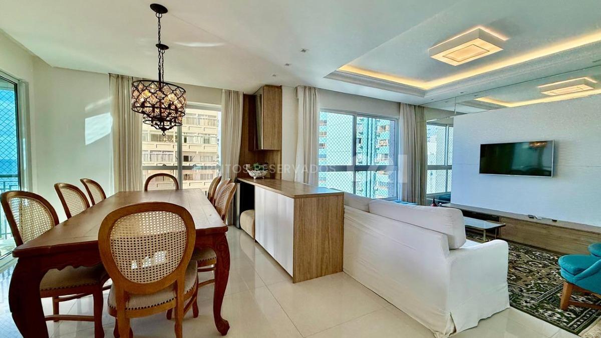 Apartamento com 4 Suítes no Parigi Residenza no Centro de Balneário Camboriú