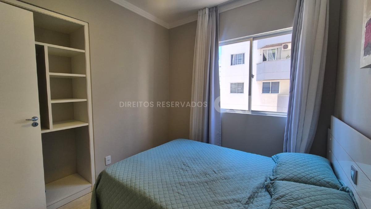 Apartamento com 3 dormitórios sendo 1 Suíte  Mobiliado no Edifício Gênova no Centro de Balneário Camboriú