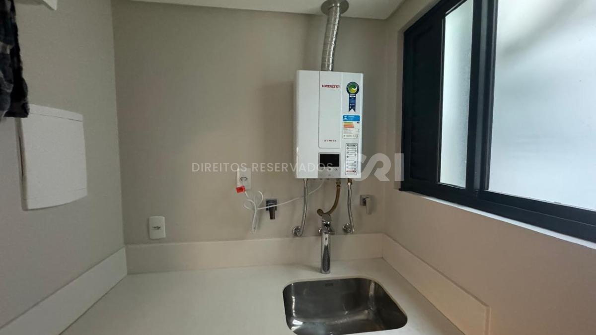Apartamento 75m² com 2 Suítes no Edifício Brava Hills na Praia dos Amores em Balneário Camboriú