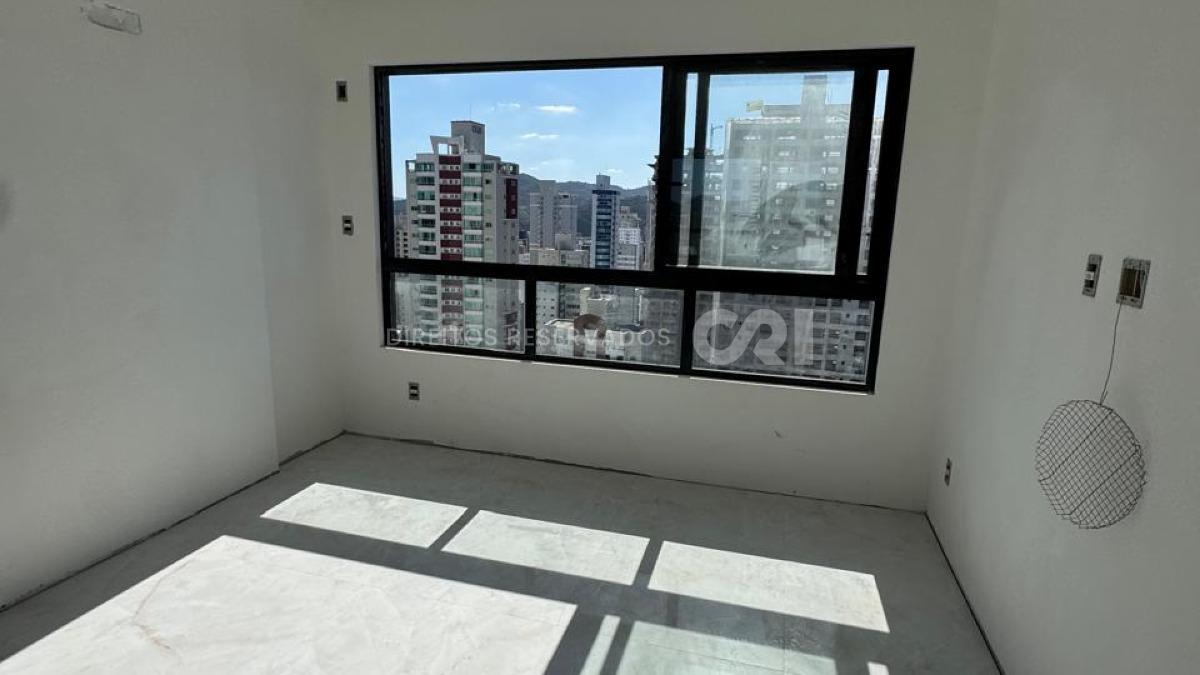 Apartamento com 3 suítes no Paesaggio Residencial Centro Balneário Camboriú
