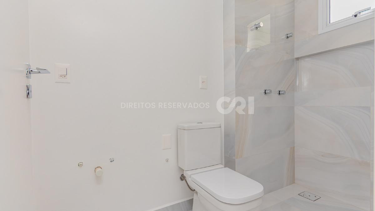 Apartamento 153m² com 4 Suítes no Zaha Building na Meia Praia em Itapema