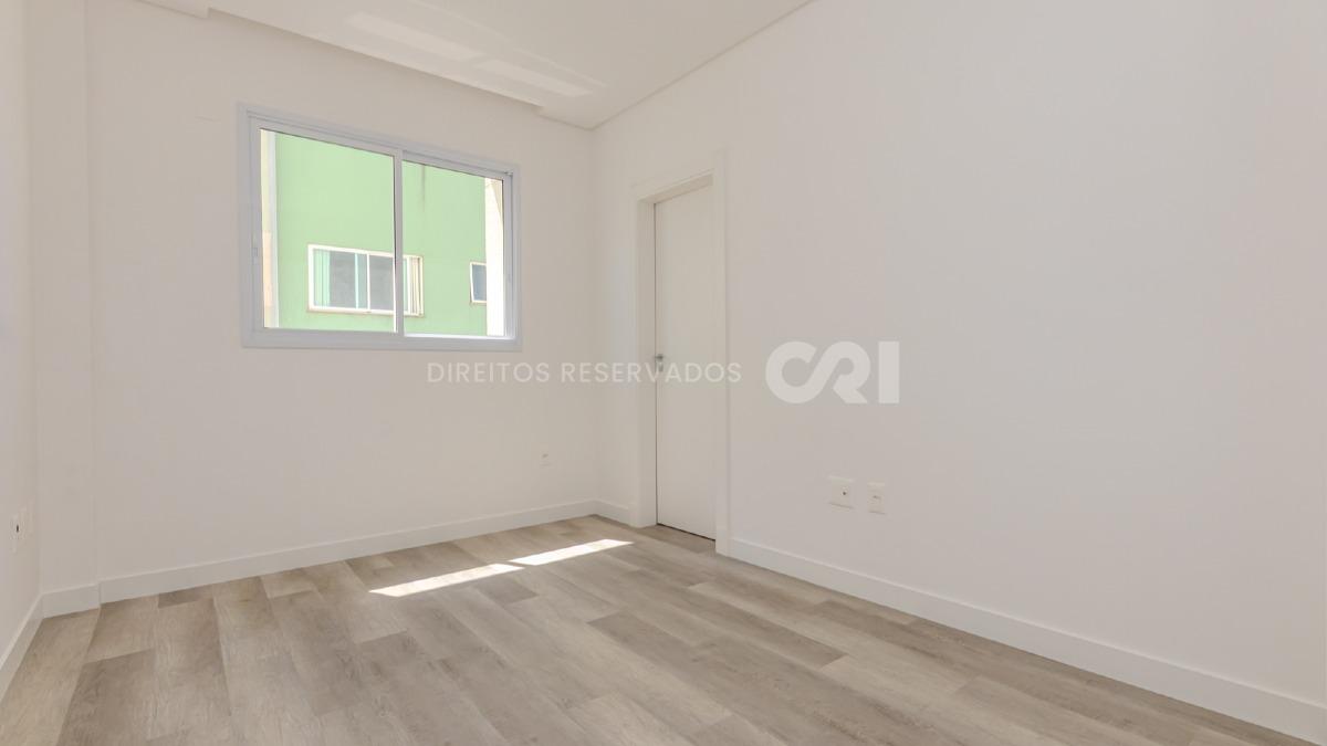 Apartamento com 4 Suítes no Zaha Building na Meia Praia, Itapema