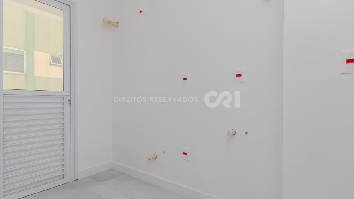 Apartamento com 4 Suítes no Zaha Building na Meia Praia, Itapema