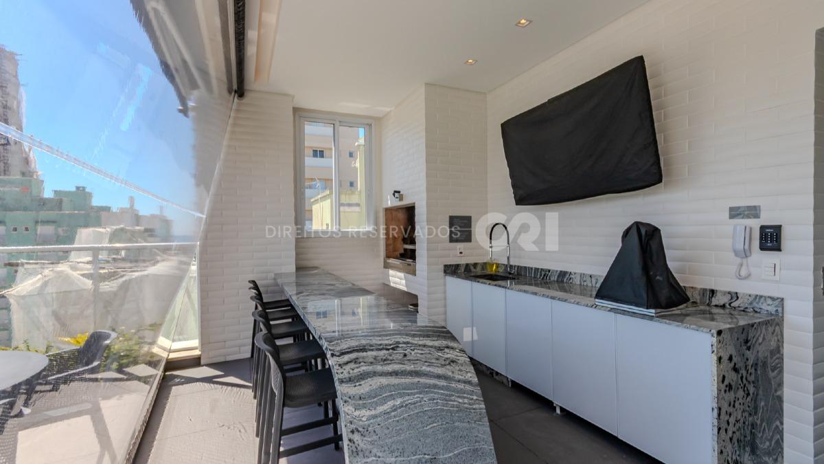 Apartamento com 4 Suítes no Zaha Building na Meia Praia, Itapema