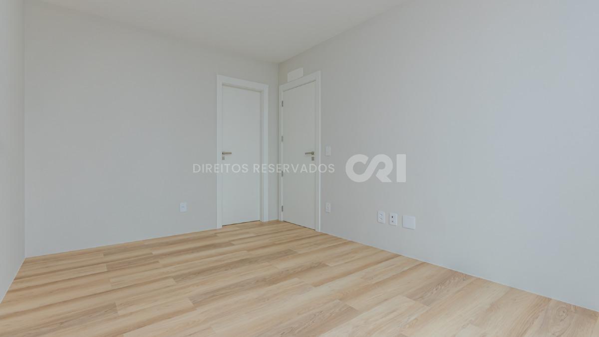 Apartamento com 3 suítes no Horizon Residence no Centro de Balneário Camboriú