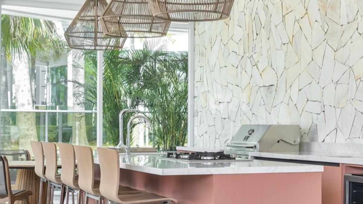 Apartamento com 3 Suítes na Reserva Figueira Brava Beach na Praia Brava em Itajaí